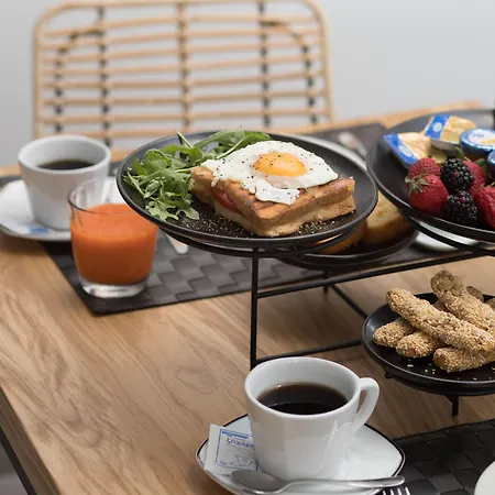 Margaret Of Naxos Pensionat 4*