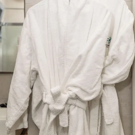 Margaret Of Naxos Pensionat Agios Prokopios (Naxos)