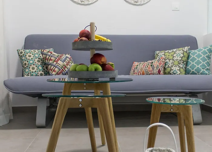 Margaret Of Naxos 4*