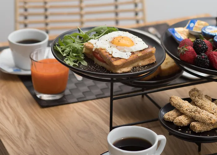 Margaret Of Naxos Gasthuis 4*