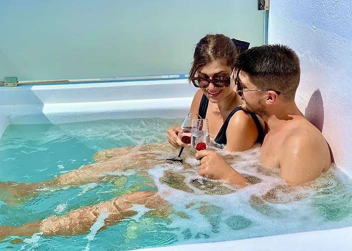 Margaret Of Naxos 4*